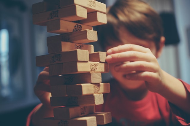 10 Board Games to Develop Thinking Ability in Children - Cashflow 101